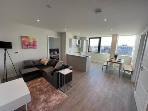 Harrow on the Hill - Two Bedroom, Two Bathroom Modern Property!